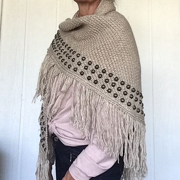 ALBERTO MAKALI WOOL STUDDED WRAP - Picture 6 of 15